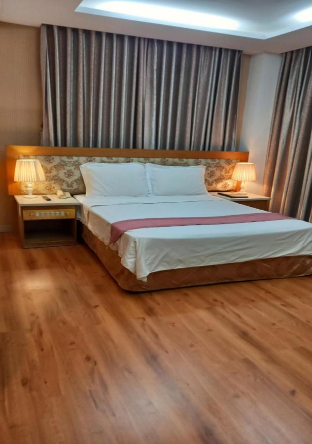 Khai Hoan Apartment Hotel Хошимин Экстерьер фото